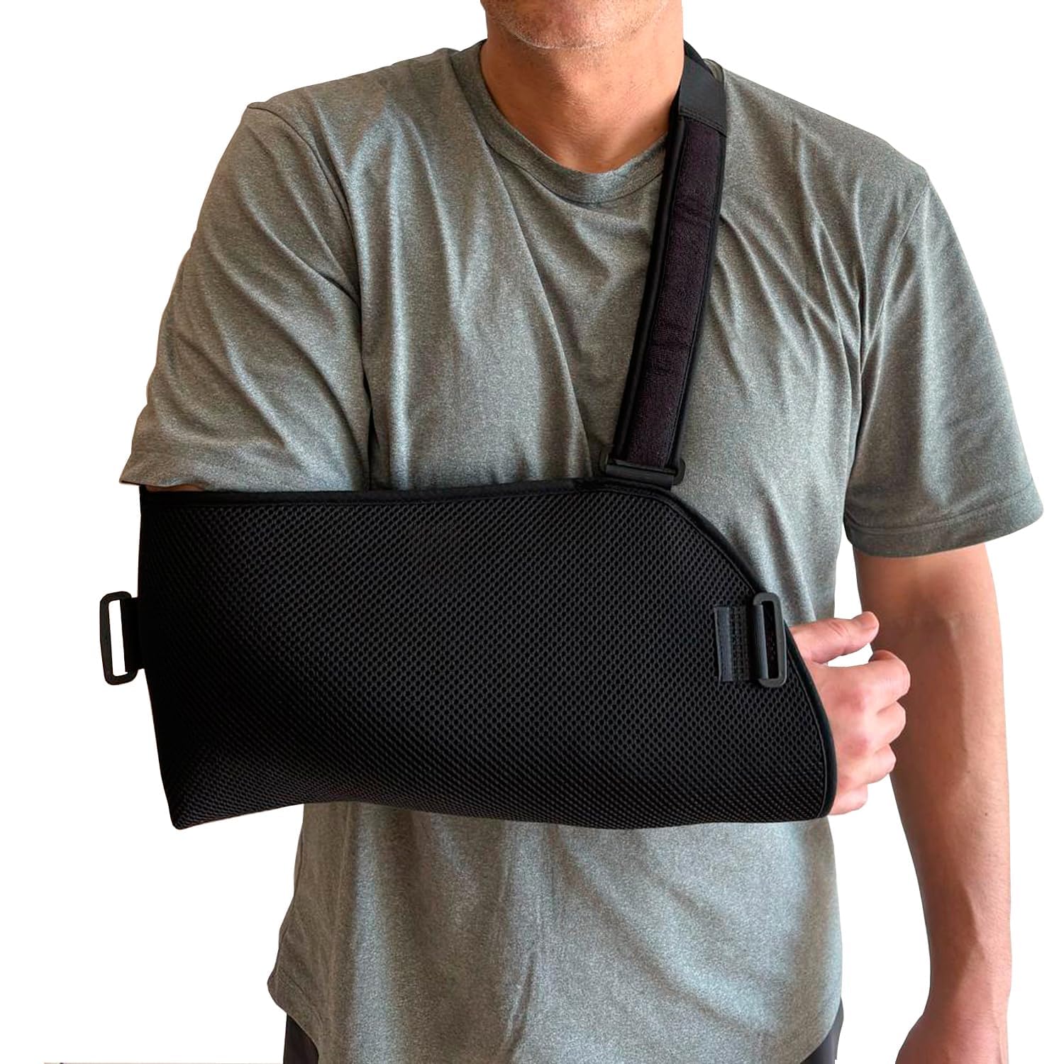 Cabestrillo Sling Ajustable para Brazo y Hombro con Cincha Antirotación – Inmovilizador Bilateral para Adultos – Resistente, Transpirable y Fácil de Ajustar – Color Negro (Medium)
